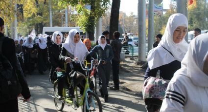 Organizan raid ciclista para enviar mensaje de paz ante la guerra en Medio Oriente