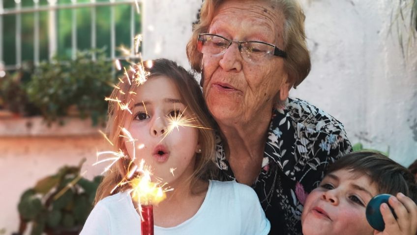 Día del Abuelo: ¿Qué día de agosto se celebra y cómo surgió?