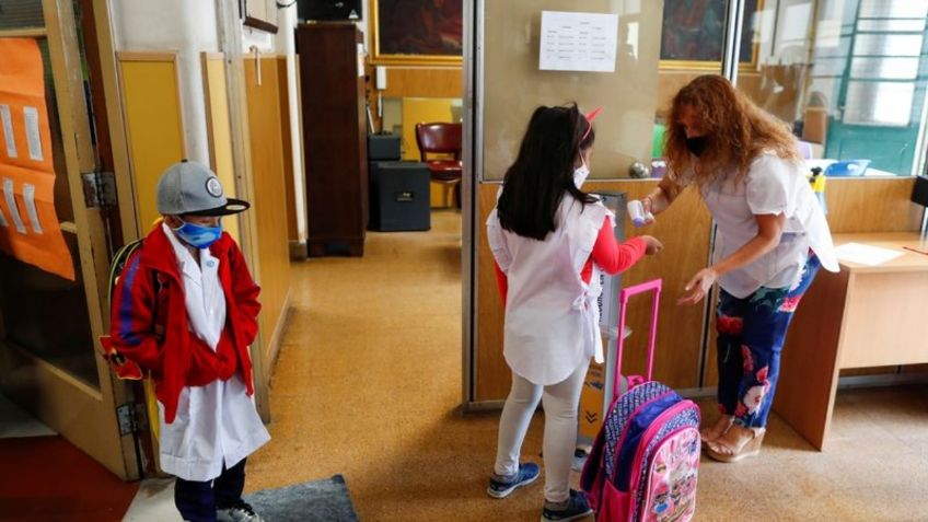 SEP: ¿Qué pasa si los alumnos no regresan a las aulas el 30 de agosto?