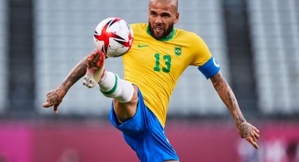 "Viva México cab...", el grito de Dani Alves tras eliminar al Tri (VIDEO)