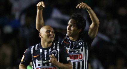 Monterrey confirma regreso de Chupete Suazo y reencuentro con Aldo de Nigris