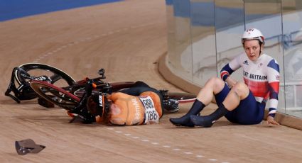 Ciclista sufre impresionante choque en el Velódromo de Tokio 2020 (VIDEO)