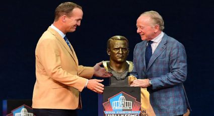 Peyton Manning recibe burlas por su busto ¡igual al de Cristiano Ronaldo!