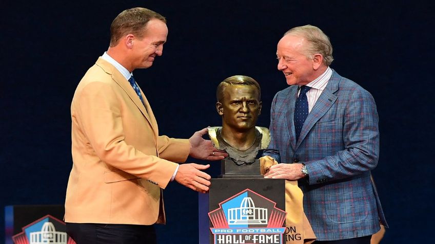 Peyton Manning recibe burlas por su busto ¡igual al de Cristiano Ronaldo!