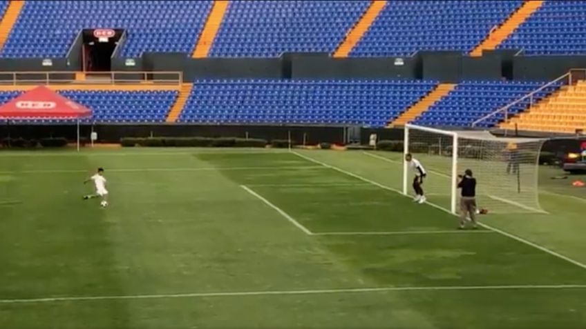 Tigres: Un niño reta a Miguel Herrera y Nahuel Guzmán en penales (VIDEO)