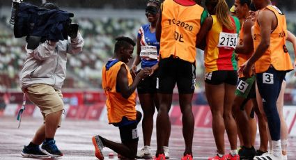 ¡Conmovedor! Guía pide matrimonio a atleta paralímpica al terminar prueba (VIDEO)