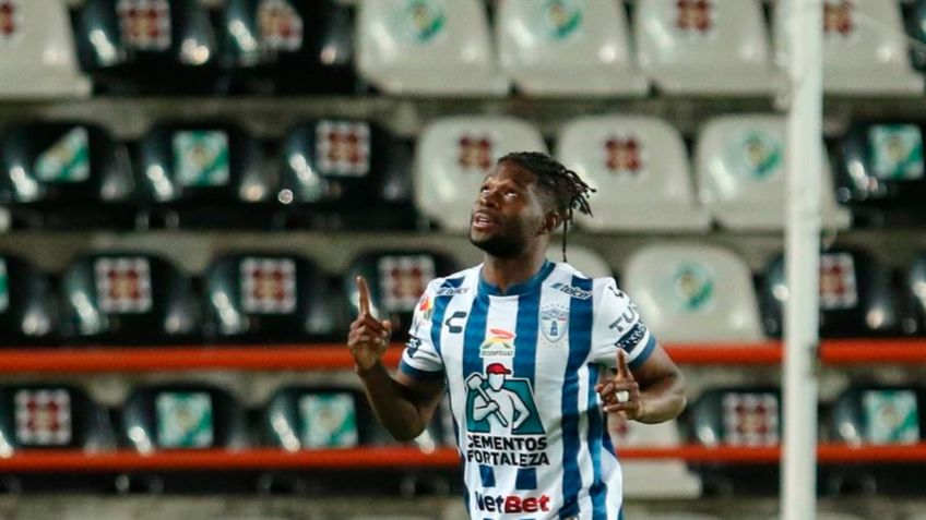 Pachuca toma aire y gana ante el Necaxa, con el regreso de su afición al Estadio Hidalgo