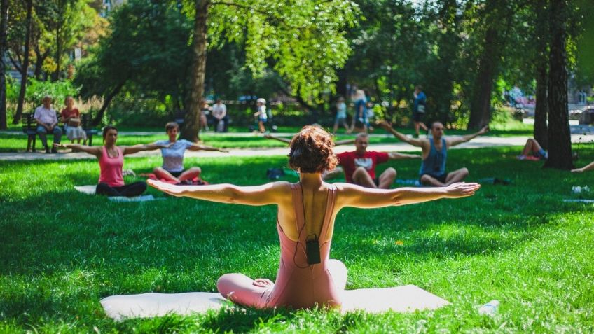 Ejercicios: Conoce la rutina para activarte en la mañana y empezar el día