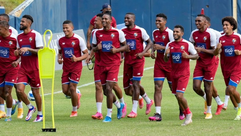 Por Covid-19, dos futbolistas panameños se pierden partido contra México