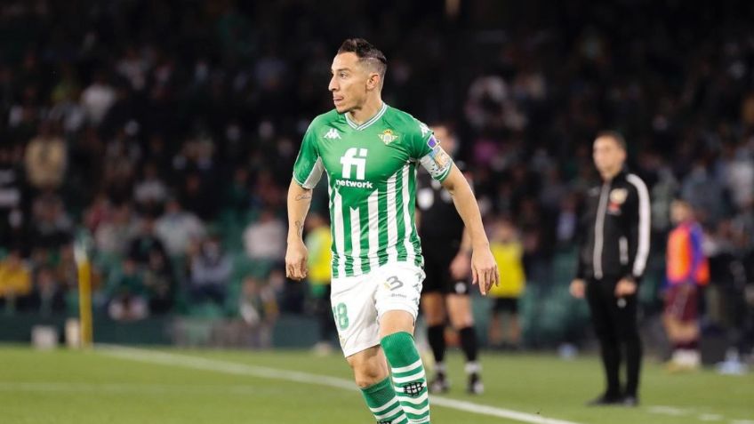 Andrés Guardado se burla de agresión en el Betis vs Sevilla y divide opiniones en redes (VIDEO)