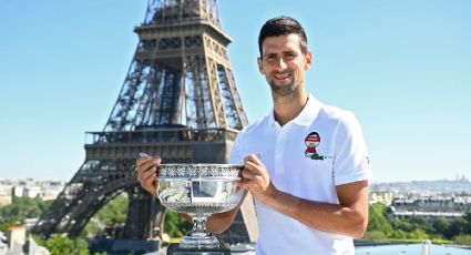 Djokovic se burla de sus detractores y encuentra cómo jugar en Roland Garros