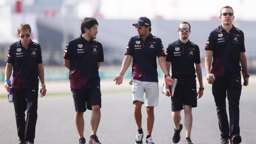 El nuevo personaje que Red Bull contrató para ayudar a Checo Pérez