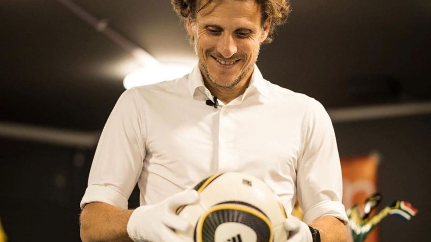 Copa del Mundo: Diego Forlán, el domador del Jabulani en Sudáfrica 2010
