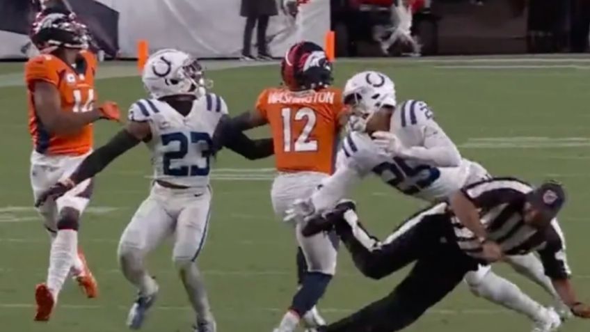 La VIRAL tacleada del árbitro sobre defensivo de los Colts | VIDEO
