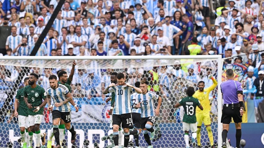 DRAMA en el Arabia Saudita vs Argentina: Jugador cae inconsciente tras golpazo