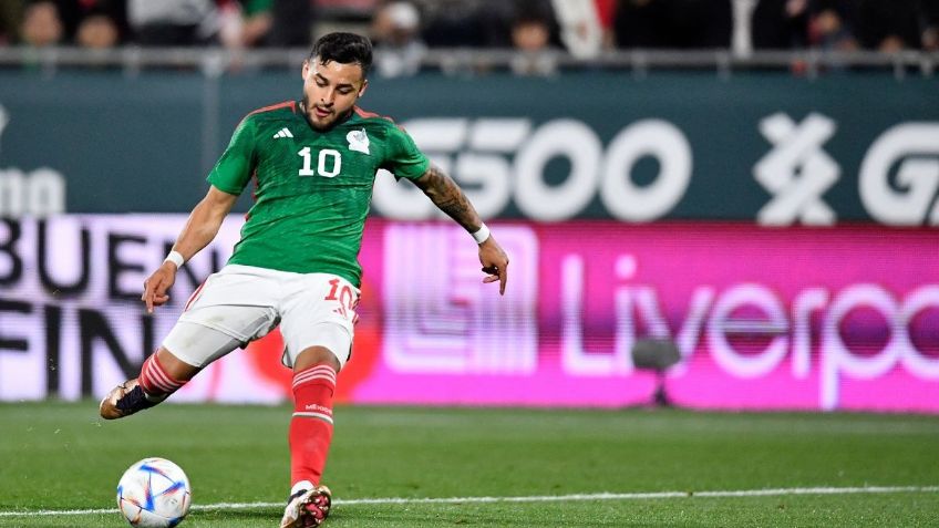 Alexis Vega rompe en llanto en el Himno Nacional de México