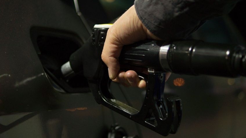 Eliminan impuesto por gasolina. ¿Cuánto pagarás por el combustible?