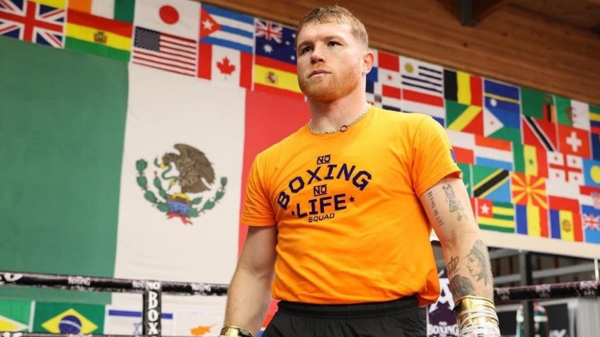 Canelo Álvarez hace orinar sangre a reportero tras fuerte golpe