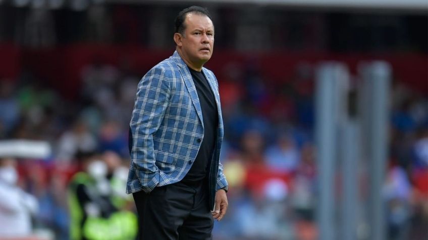 Equipos a los que podría llegar Juan Reynoso tras ser despedido de Cruz Azul