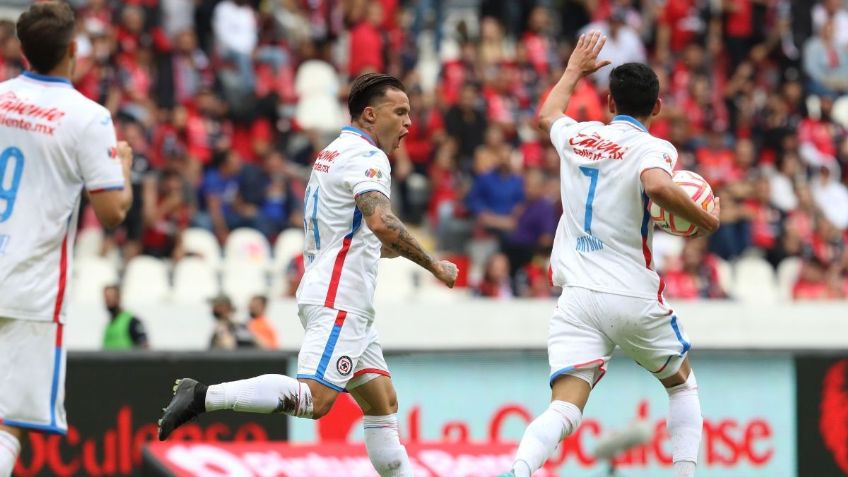 El jugador de Cruz Azul que tuvo un escándalo como el de Maradona