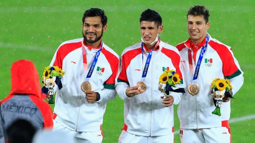 Metió gol en Juegos Olímpicos, ganó medalla y Chivas lo quiere a cambio de la Chofis López