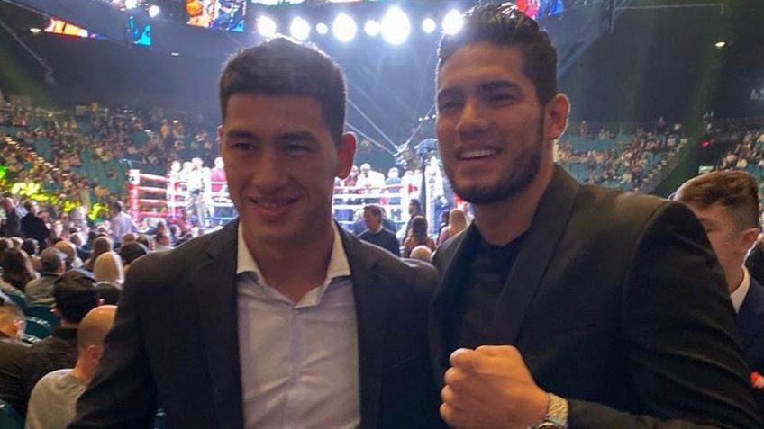 El golpe del Zurdo Ramírez a Bivol que involucra al Canelo Álvarez