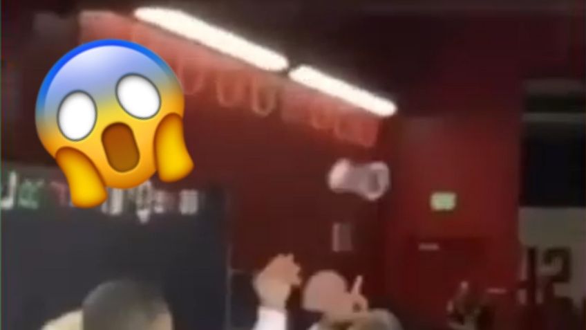 VIDEO: Tata Martino sufre agresión y es bañado de cerveza por aficionados