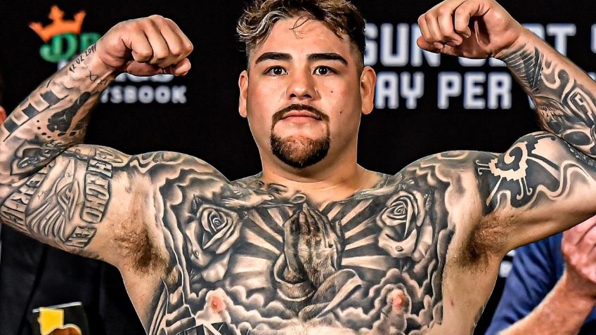 Andy Ruiz recibe regalito de Carlos Vela previo a su pelea contra King Kong Ortiz (VIDEO)