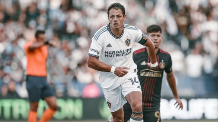 ¡No es especialista! ¿Cuántos penales ha fallado el Chicharito Hernández como profesional?