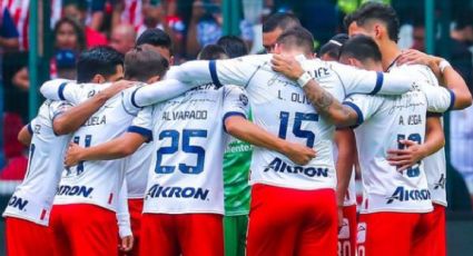 ¿Cuántos puntos tendría Chivas sin la intervención del VAR y en qué lugar de la tabla estaría?