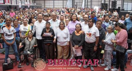 Pensión Bienestar: ¿Quiénes y en dónde podrán recoger la TARJETA hoy jueves 26 de octubre?