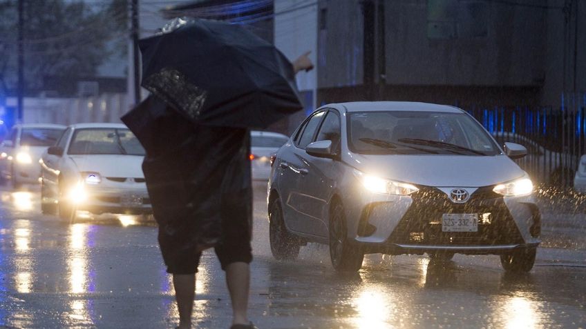 ¿Habrá otro HURACÁN? SMN pronostica LLUVIAS torrenciales en estos estados