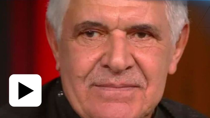 Por culpa de América: Tuca Ferretti pierde el bigote a manos de Álvaro Morales (VIDEO)