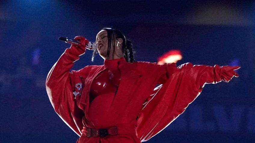 ¡Una belleza! Las mejores FOTOS del show de medio tiempo de Rihanna