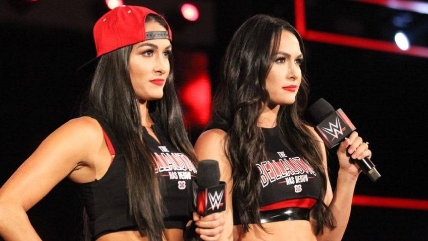 5 FOTOS de las gemelas Bella, que brillan dentro y fuera del cuadrilátero