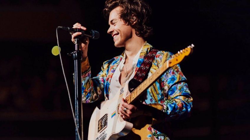 ¿Sabías que… Harry Styles jugaba futbol y le va al Manchester United? (VIDEO)