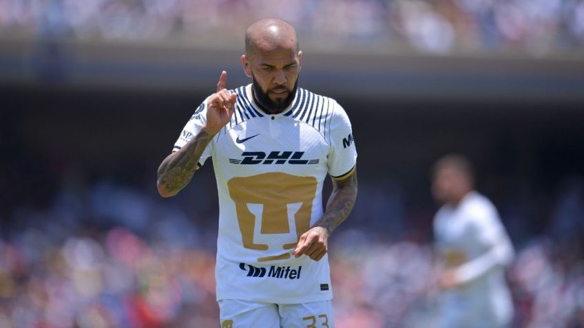 Las 4 VERSIONES DISTINTAS de Dani Alves tras ser acusado de abuso sexual