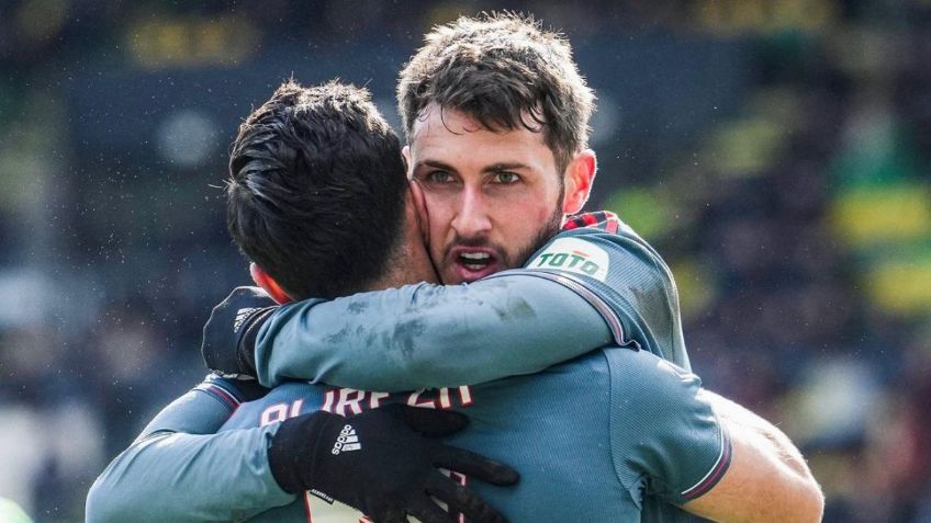 ¿Cuánto vale Santiago Giménez? Esto deberá pagar el Benfica