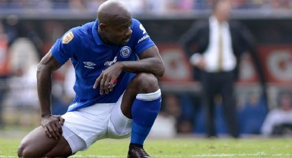 ¿Qué fue de Achille Emaná, estrella africana apagada por el Cruz Azul en Liga MX?