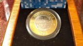 Piden 100,000 pesos por esta moneda conmemorativa de la Fuerza Aérea Mexicana; ¿cómo reconocerla?