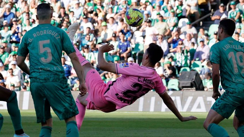 ¡Como Hugo Sánchez! Así fue el GOLAZO de César Montes contra el Betis (VIDEO)