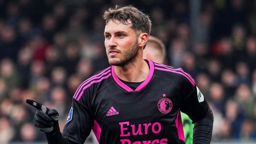 El GOLAZO de Santiago Giménez para empatar marca de Chicharito y Luis García (VIDEO)