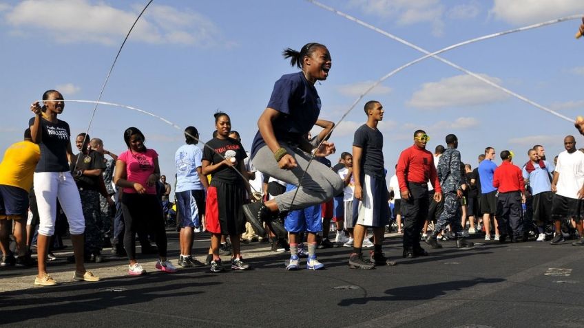 ¿Qué pasa si saltas la cuerda 100 veces todos los días?