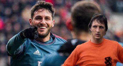 ¿Cerca de Johan Cruyff? La estadística que pone a Santiago Giménez a la altura de los grandes