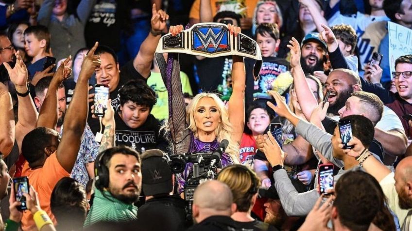 5 FOTOS de Charlotte Flair, hermosa superestrella de la WWE que aparecerá en una película