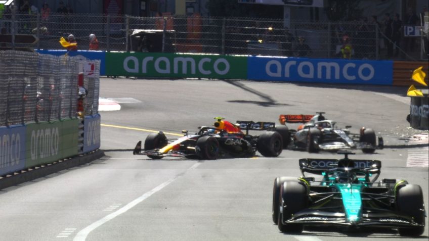 Checo Pérez repite error, choca en el Circuito de Mónaco y MEMES no lo perdonan