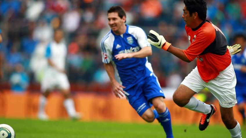 Futbol retro | Así fue el día Jorge Campos le robó el show a Lionel Messi en el Estadio Azul