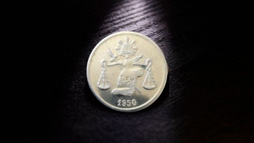 Conoce la moneda de plata de 1950 por la que ofrecen hasta 25,000 pesos en internet