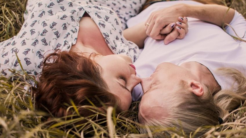 4 RAZONES por las que es mejor tener RELACIONES en la mañana que en la noche