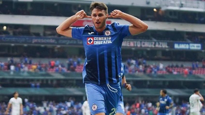 Santiago Giménez revela que estuvo a punto de abandonar a Cruz Azul y fichar por este otro club